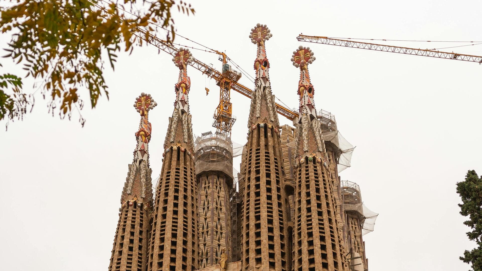 バルセロナのガウディ建築を探る:必見の五つの傑作 バルセロナのガウディ建築を探る:必見の五つの傑作