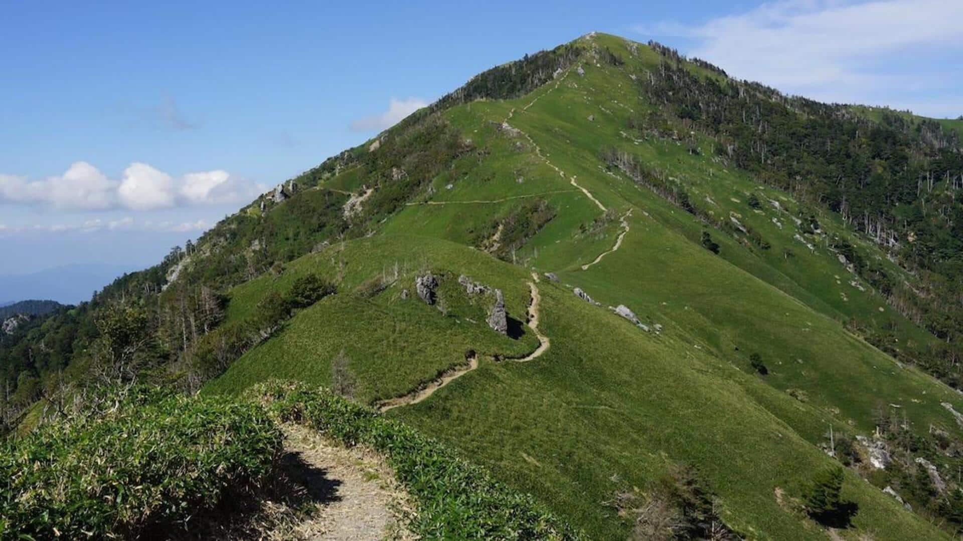 剣山の宿で平和を見つける
