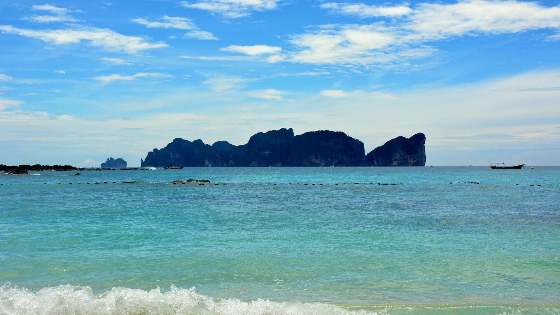 タイのシミラン諸島を探検しよう