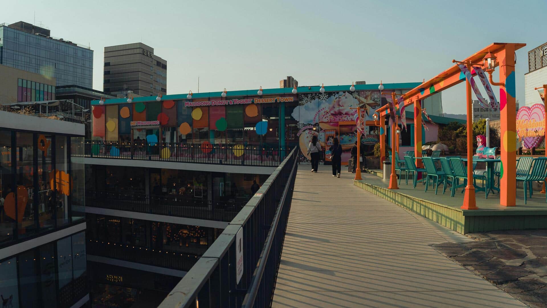 ソウルのデザイン地区を探る：アートと建築の魅力