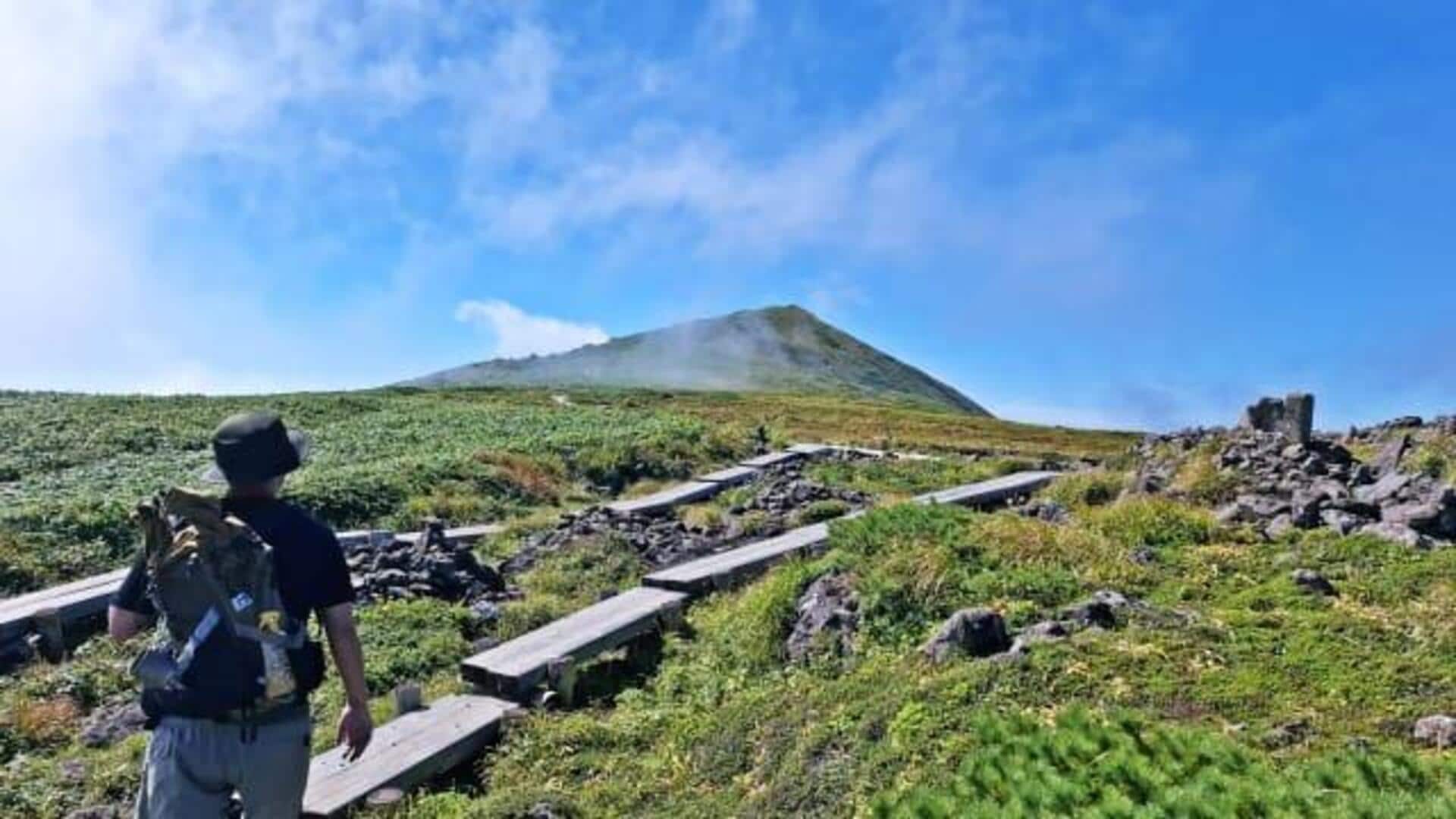 箱根山の絶景ハイキングコースを探る