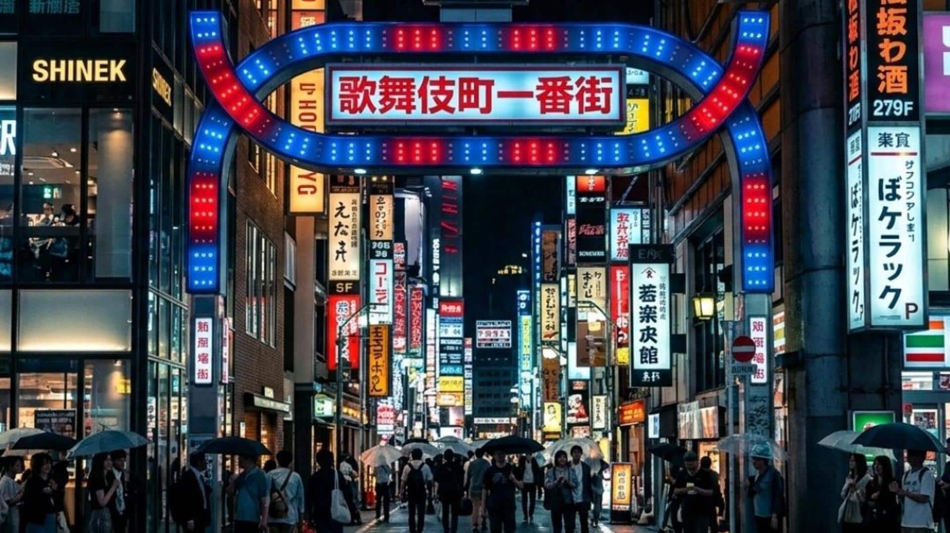東京のネオン輝く夜のショッピングを楽しむ