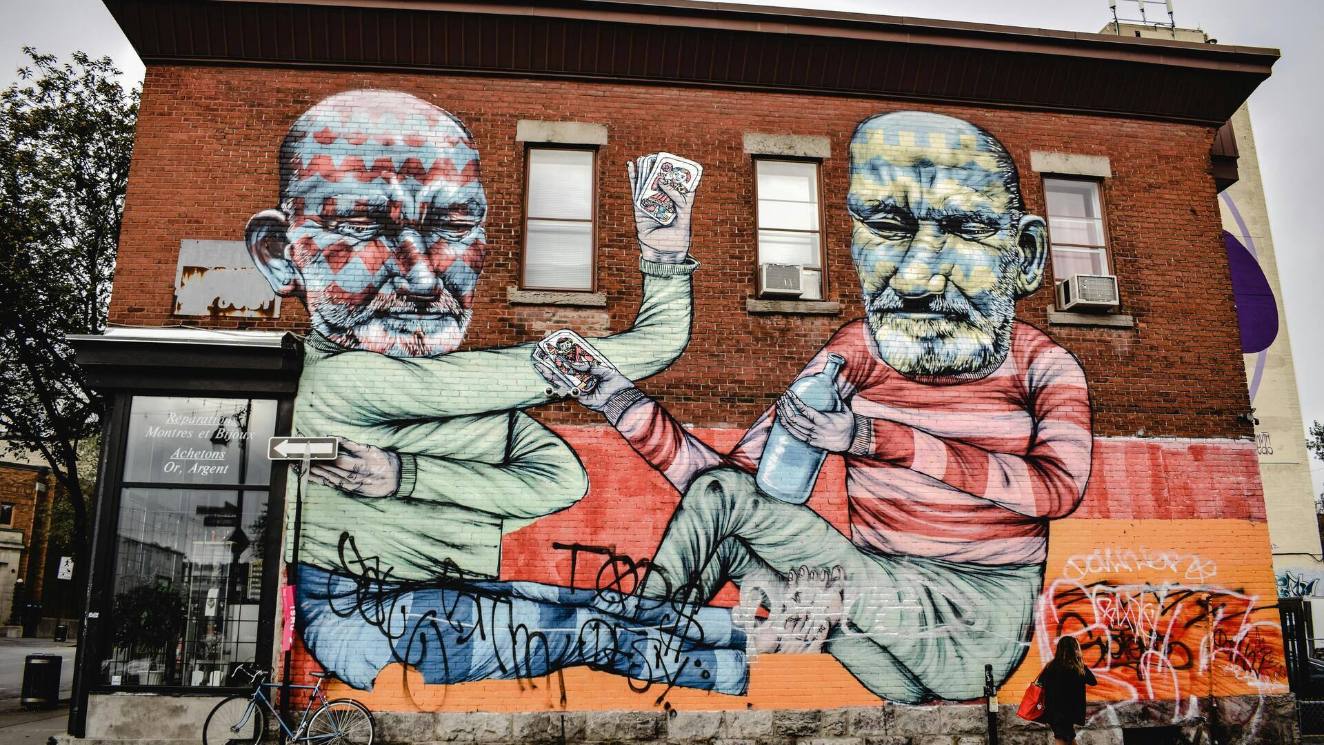 モントリオールの壁画アートを探る