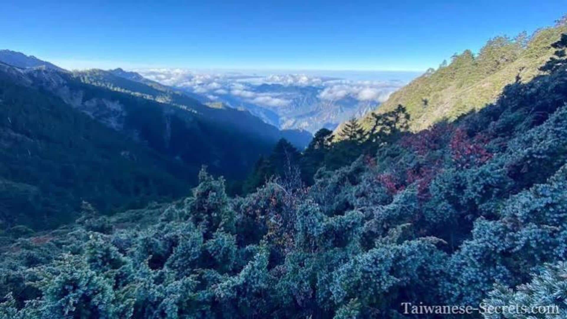 台湾の玉山で静かな山の冒険を楽しむ