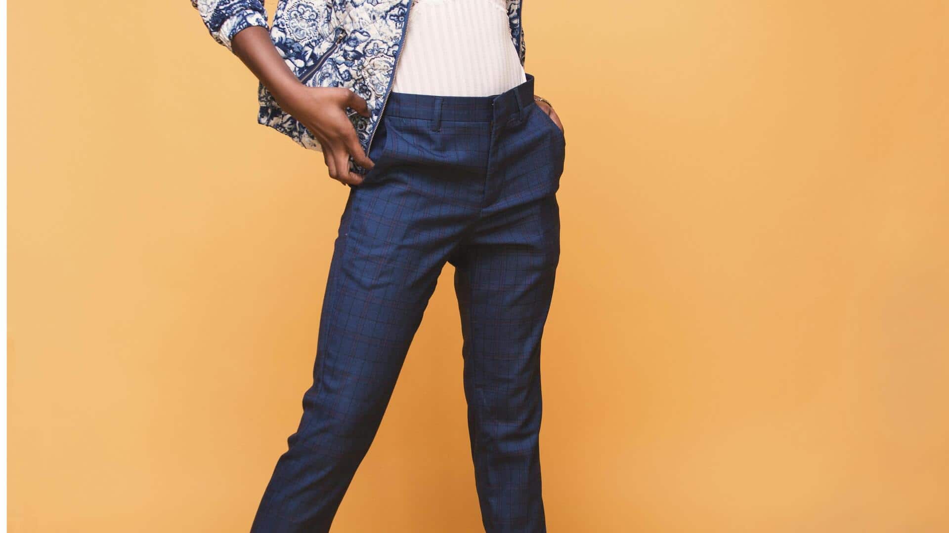 冬のビジネスカジュアルに最適なチノパン5選