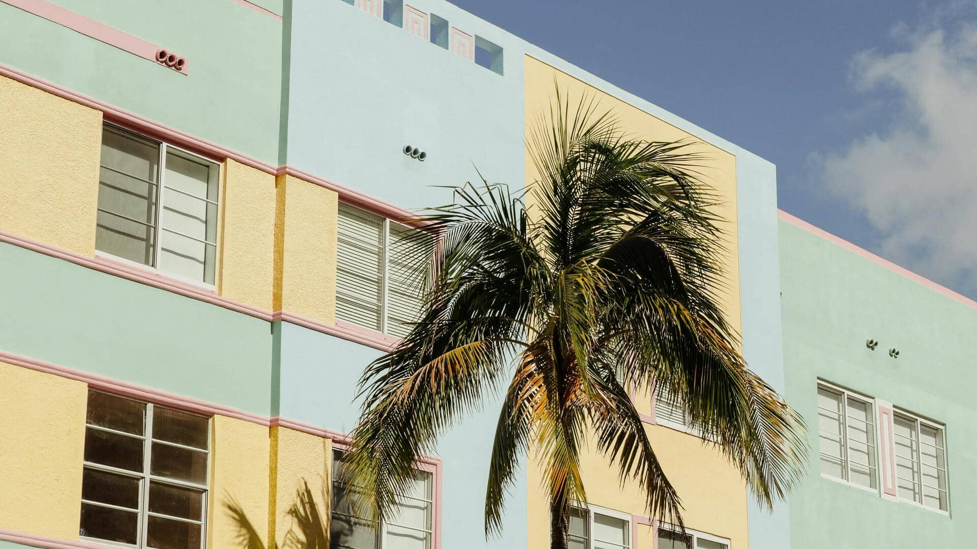 マイアミのアールデコ建築の宝石を探る マイアミのアールデコ建築の宝石を探る