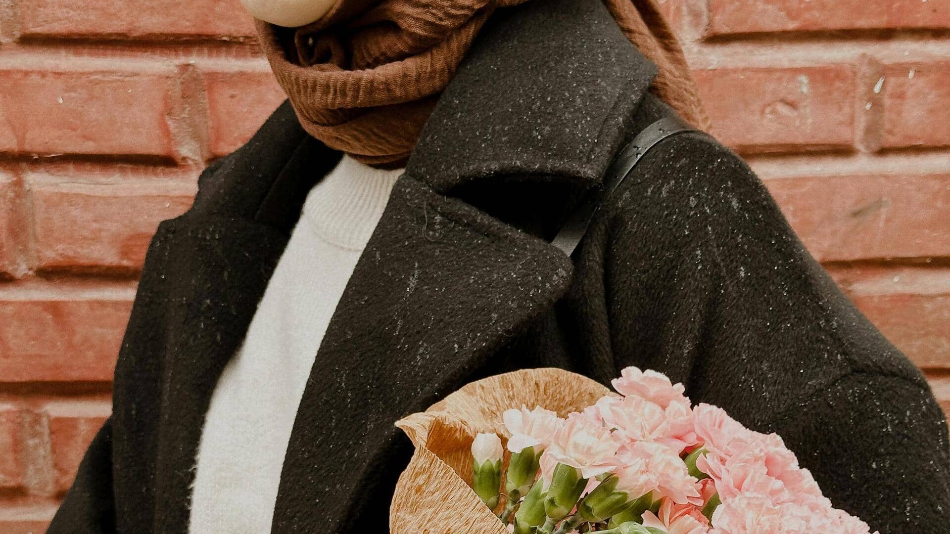 冬のワードローブを変えるテクスチャードブークレコート