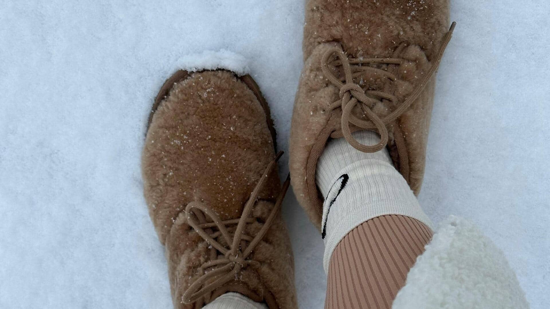 シアリングブーツの冬のスタイリング法