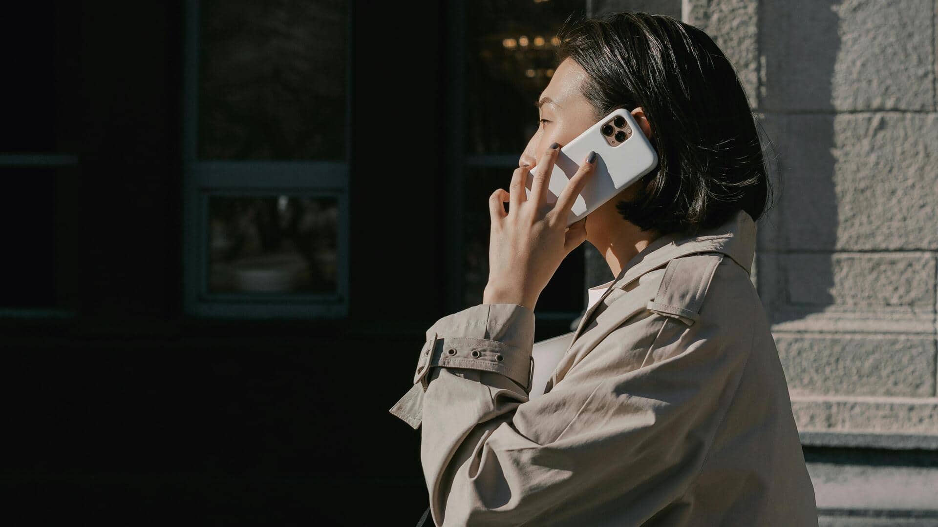 日本の冬ファッションを再定義するソフトトーン