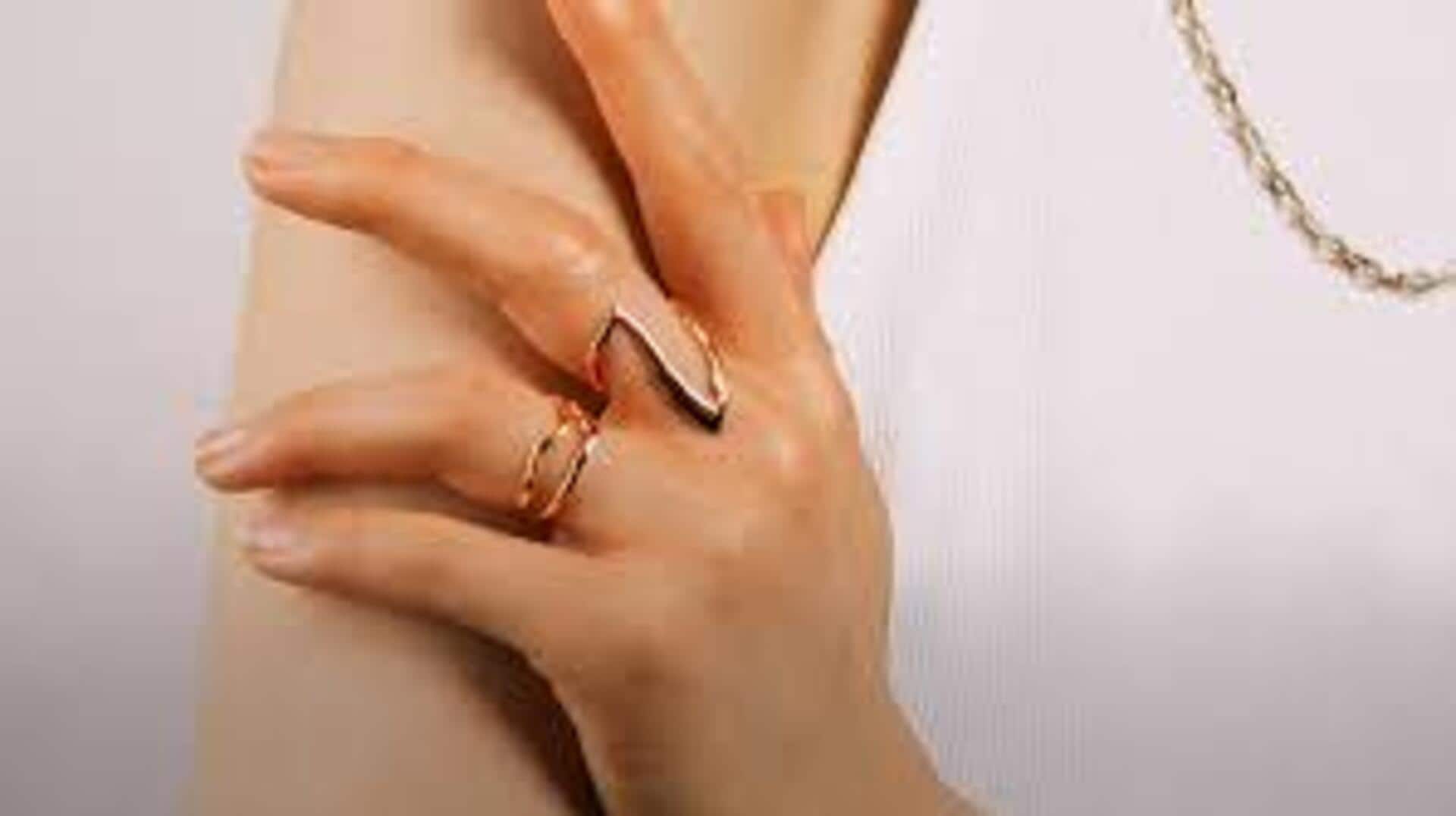 金継ぎジュエリーでユニークなファッションを楽しむ