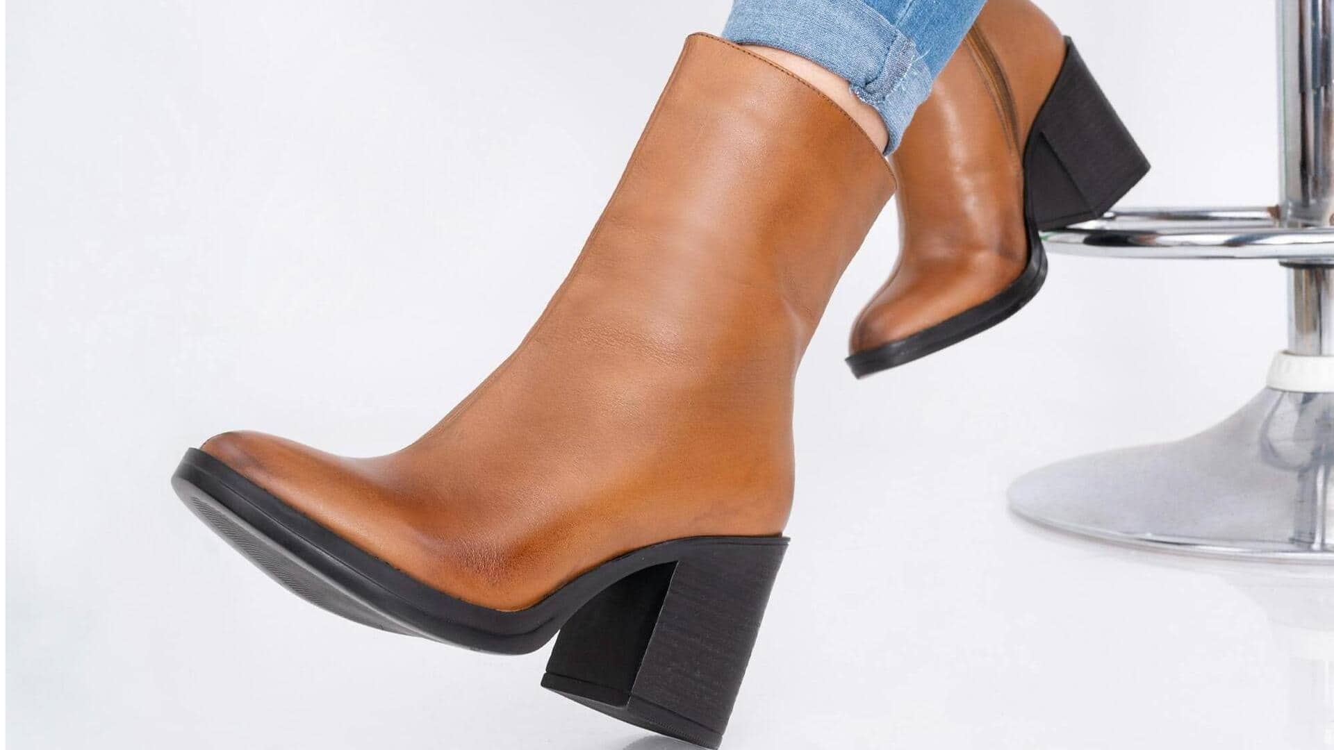 冬のシックなスタイル：チャンキーチェルシーブーツの新しい着こなし方