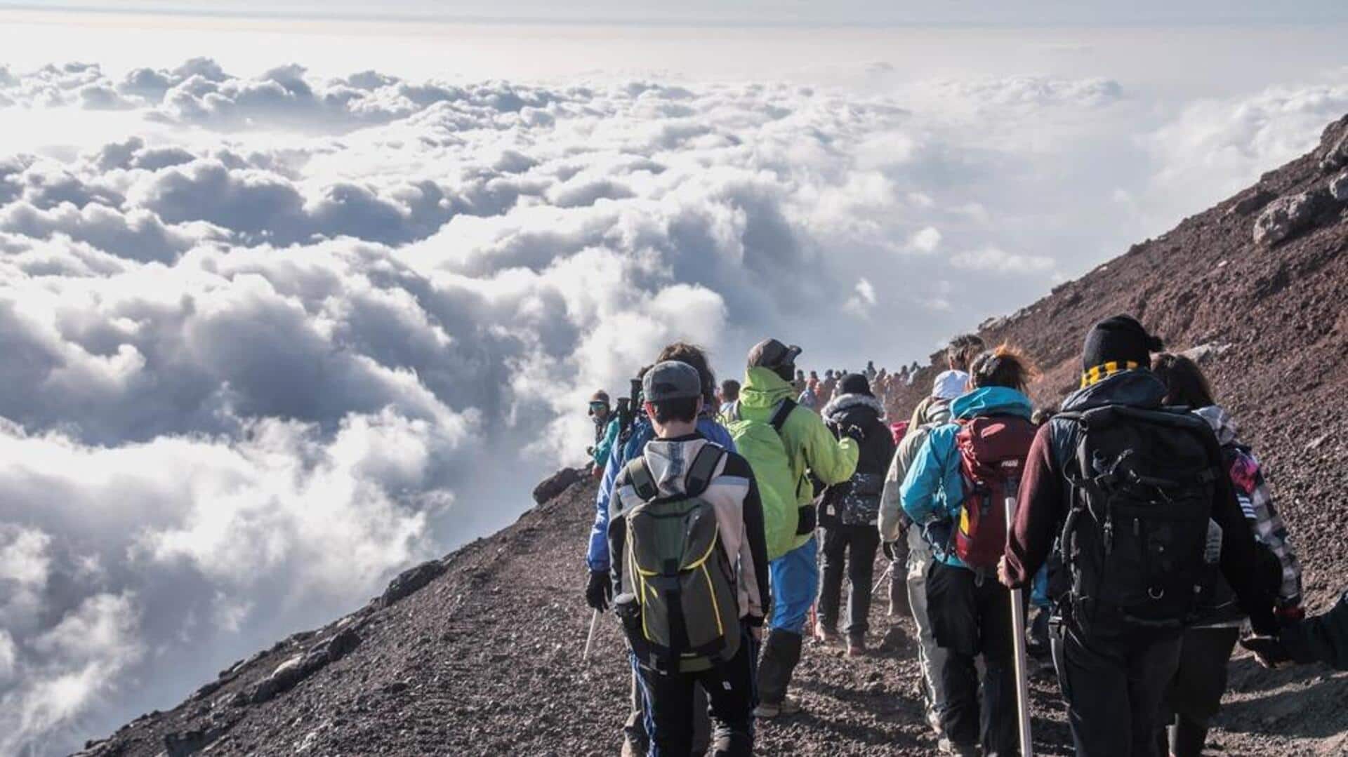 富士山ハイキング体験：おすすめのトレイルとヒント