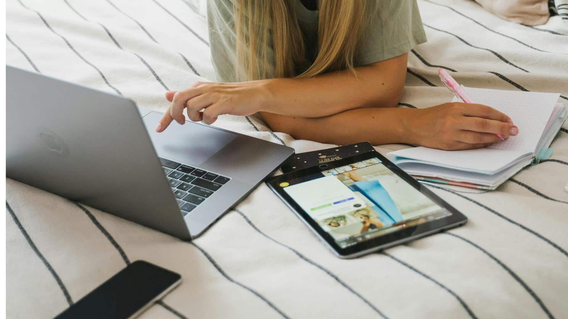 デバイスの性能向上のための自動再起動スケジュール設定方法