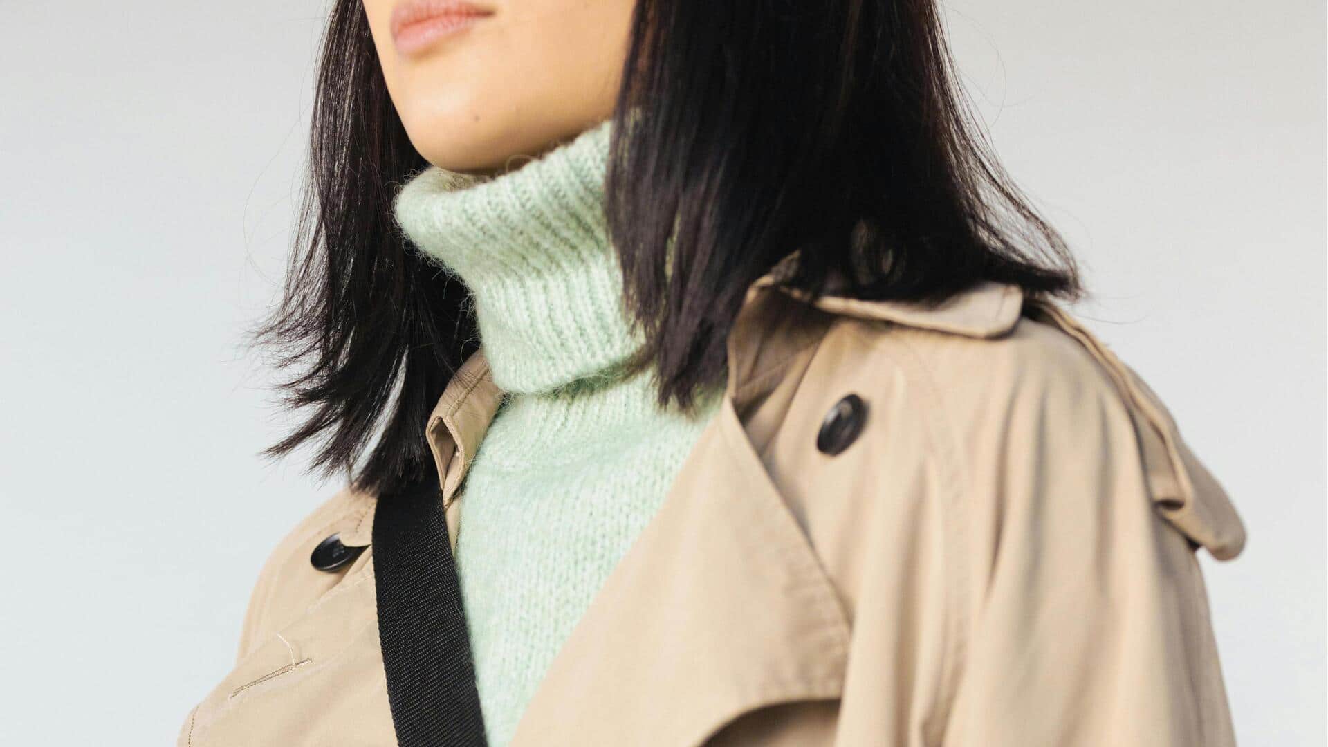 冬の都会的なストリートスタイルをレイヤリングで洗練