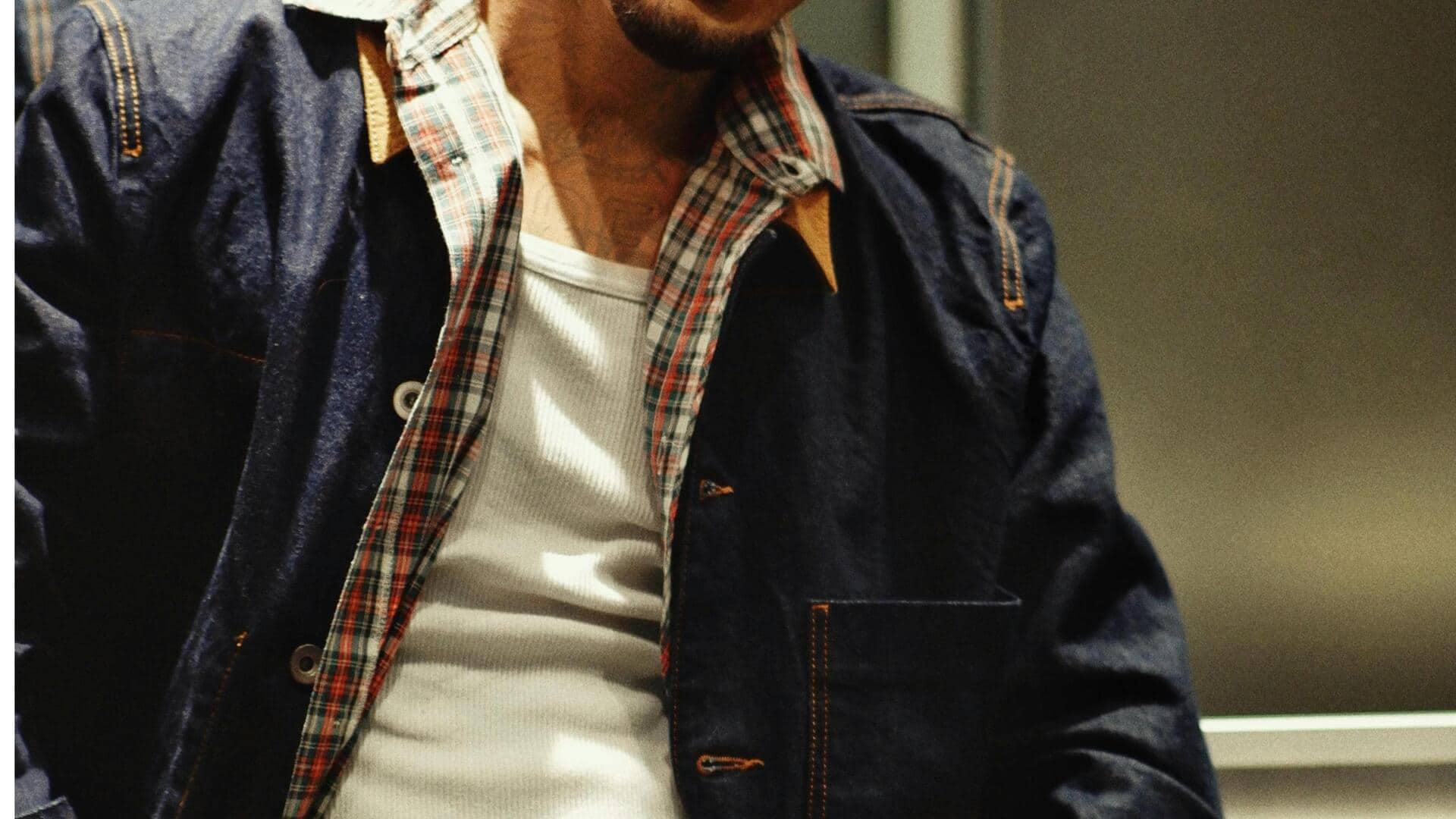 冬のエッジを効かせるマイクロフリースシャツの新しいレイヤリング方法