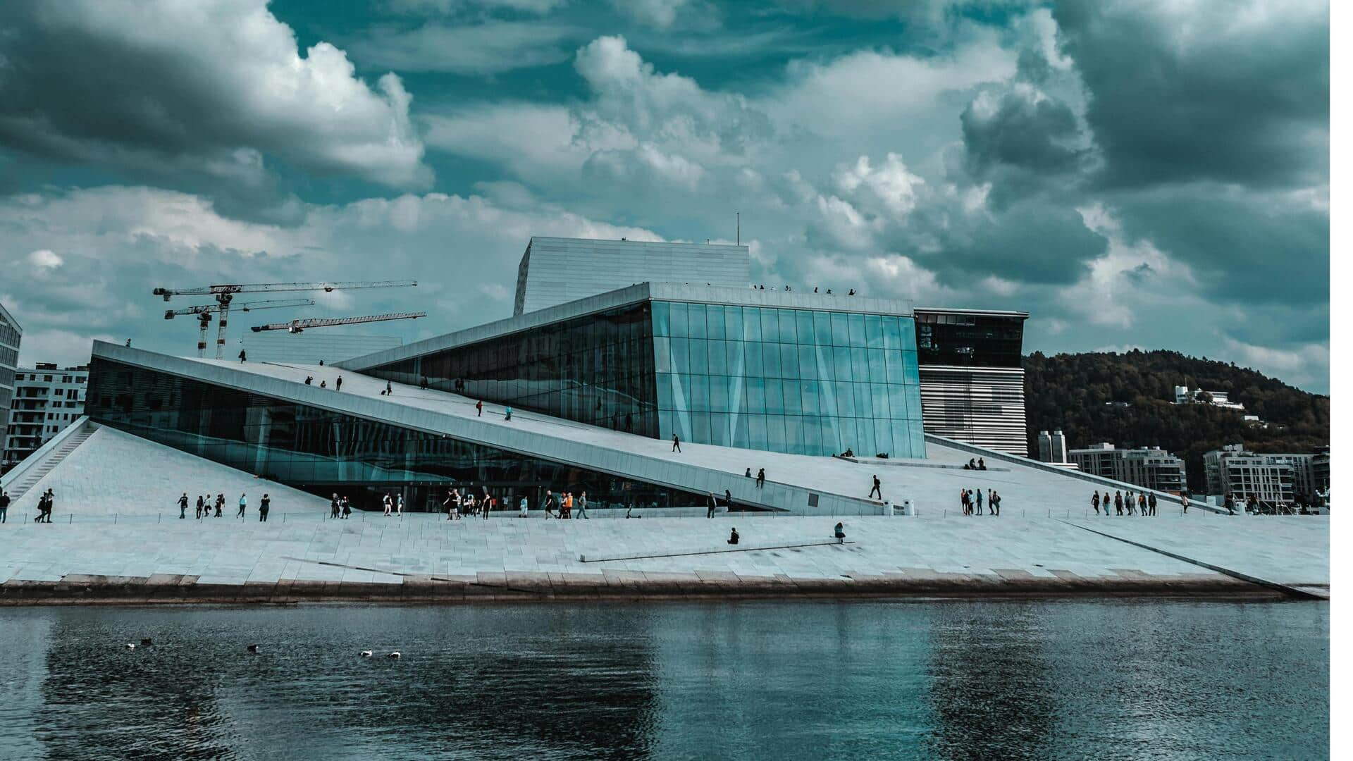 オスロのアートシーンを探るデザインストリート