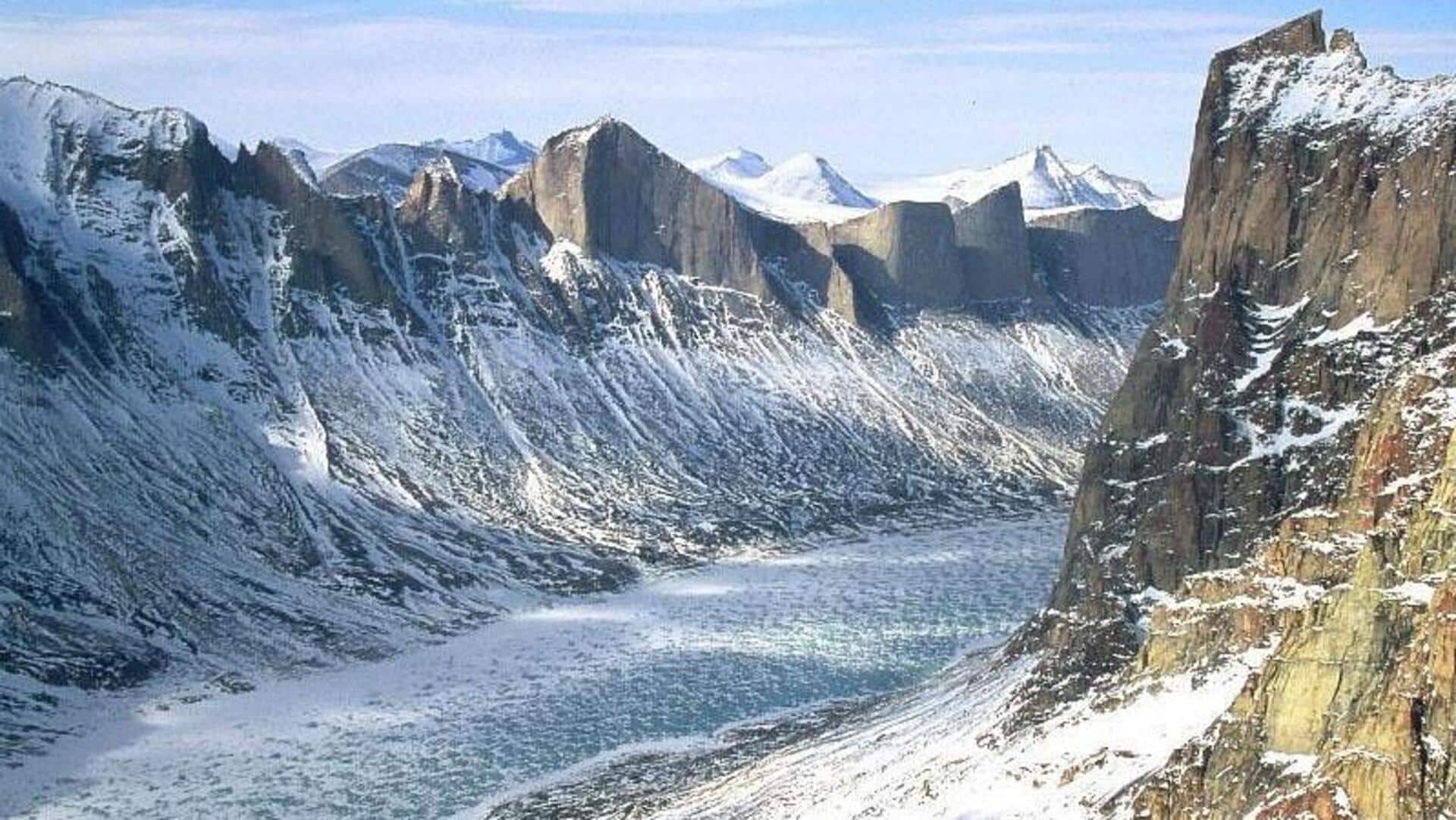 カナダのバフィン島で絶景を楽しむ