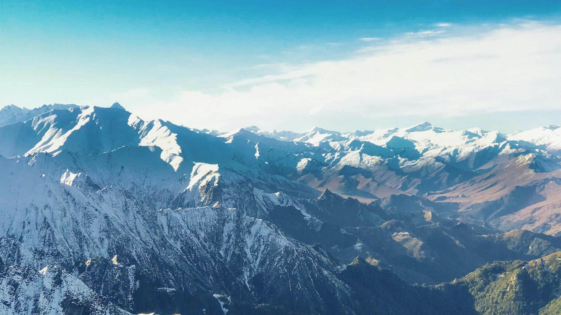 ニュージーランドの美しい山々を探る