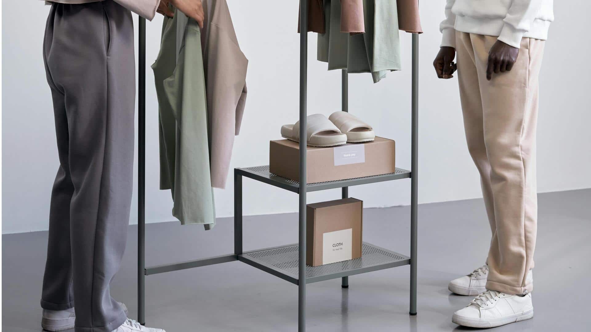 冬の街で楽しむフリースライナージョガーのレイヤリング術5選