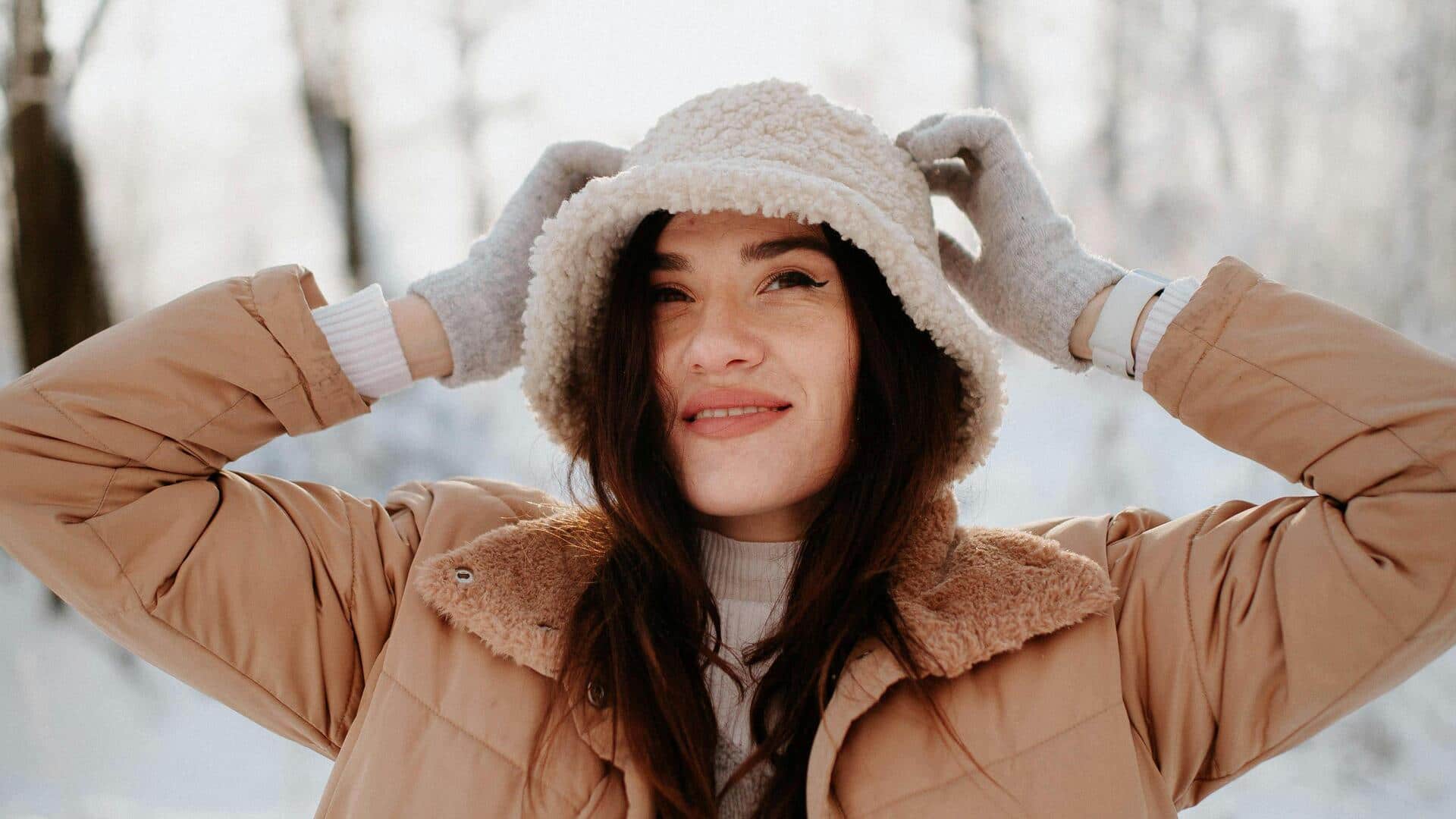 リバーシブルフリース帽子で冬のスタイルを楽しむ