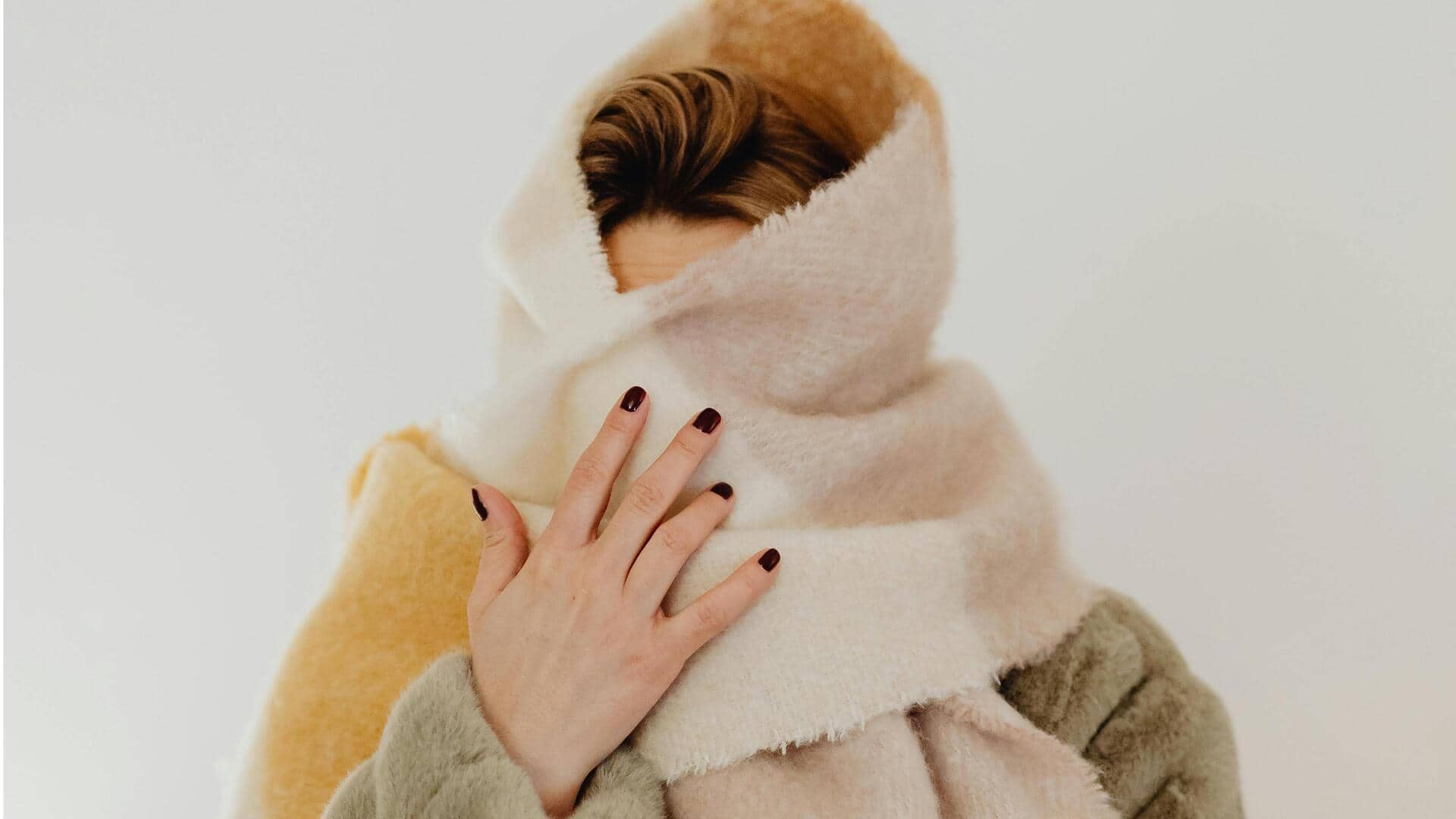 オーバーサイズスカーフで冬の街着を格上げする5つの方法