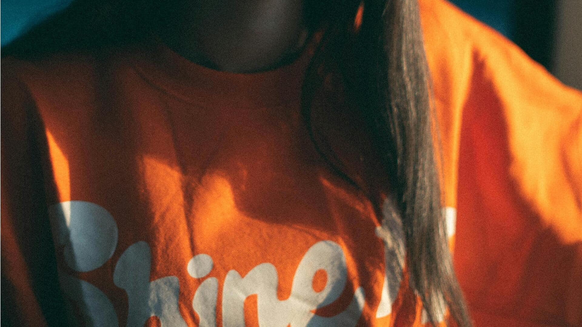 オーバーサイズの野球シャツで冬を楽しむ5つのレイヤリング法