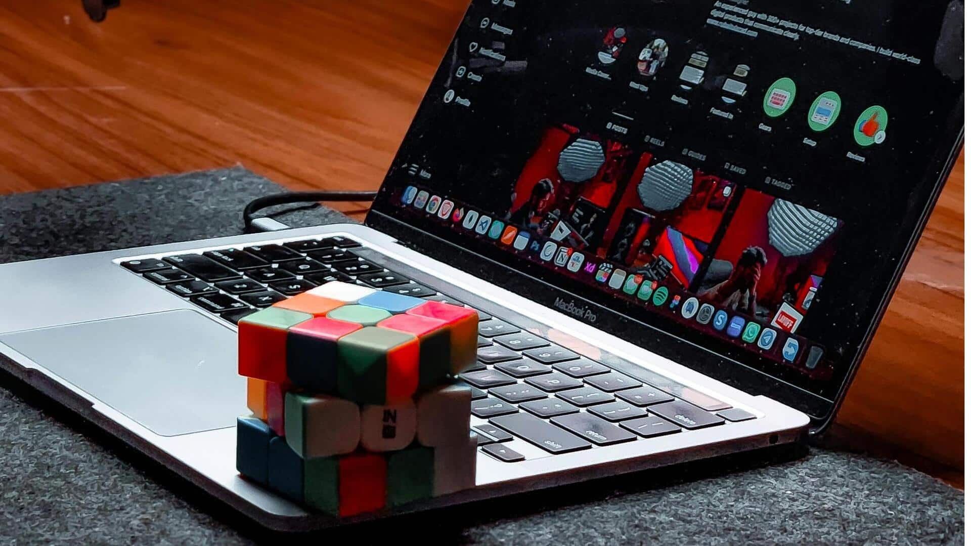 ノートパソコンの画面ケーブルを安全に再接続する方法