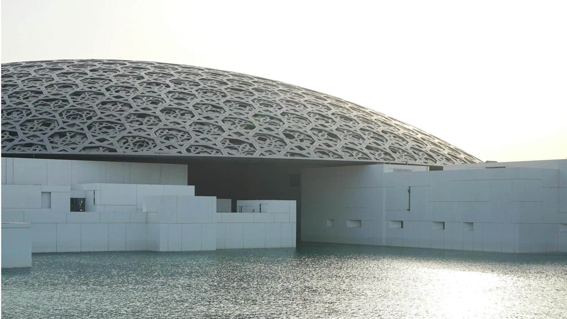 アブダビの芸術インフラを探る