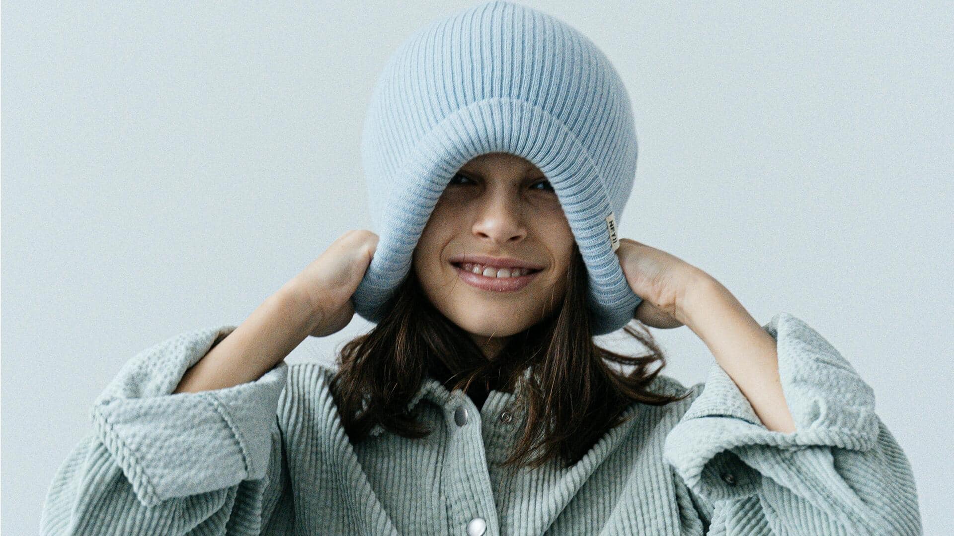 冬のストリートスタイルを彩るコーデュロイビーニー5選