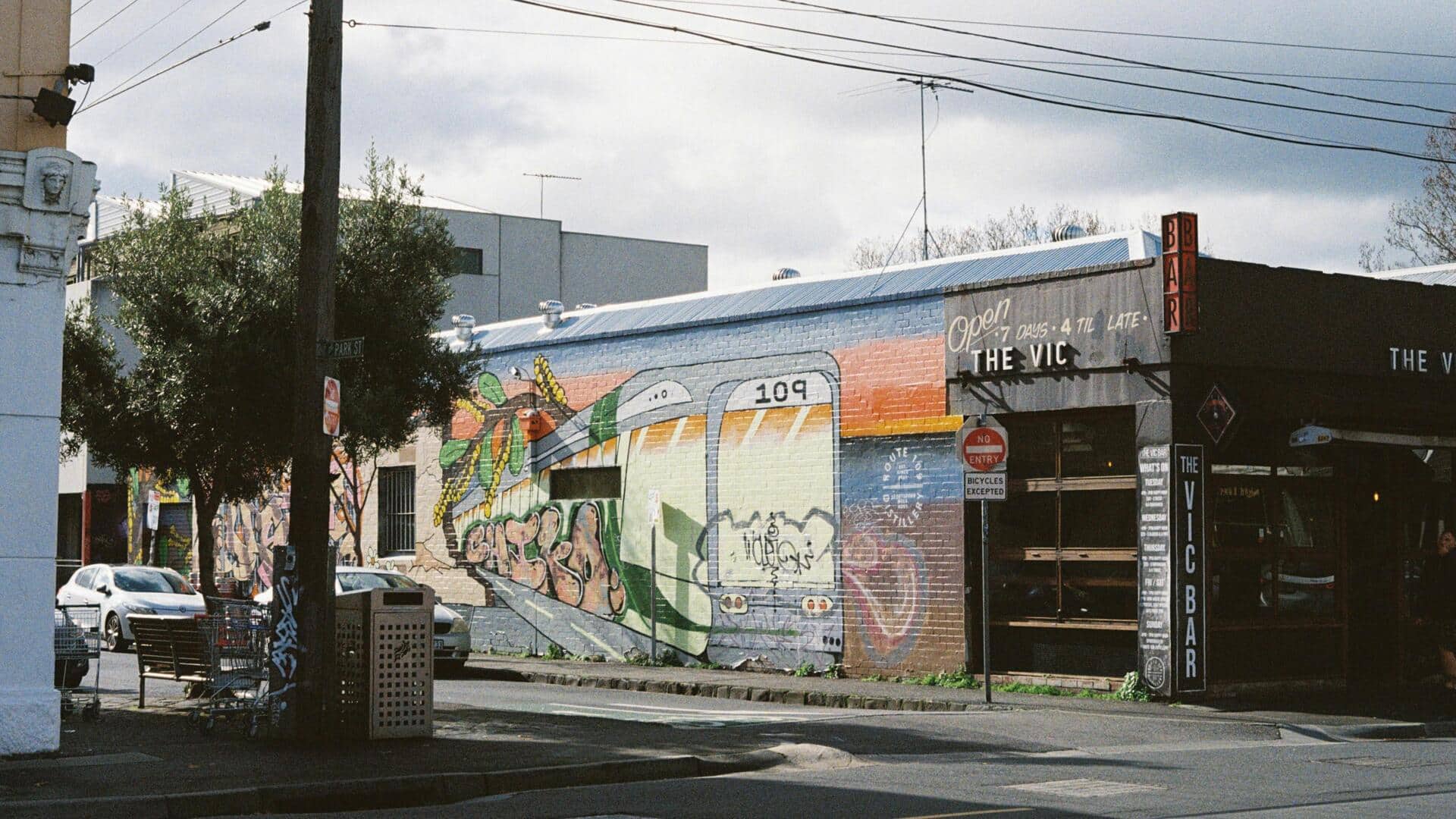 メルボルンのストリートアートとデザインスポット