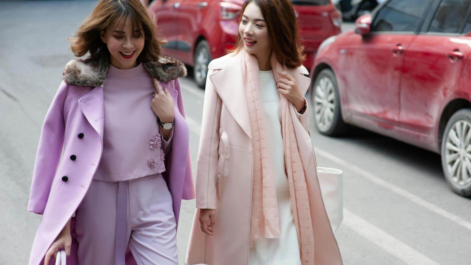 冬のパステル: 現代ファッションでの淡い色合いのスタイリング