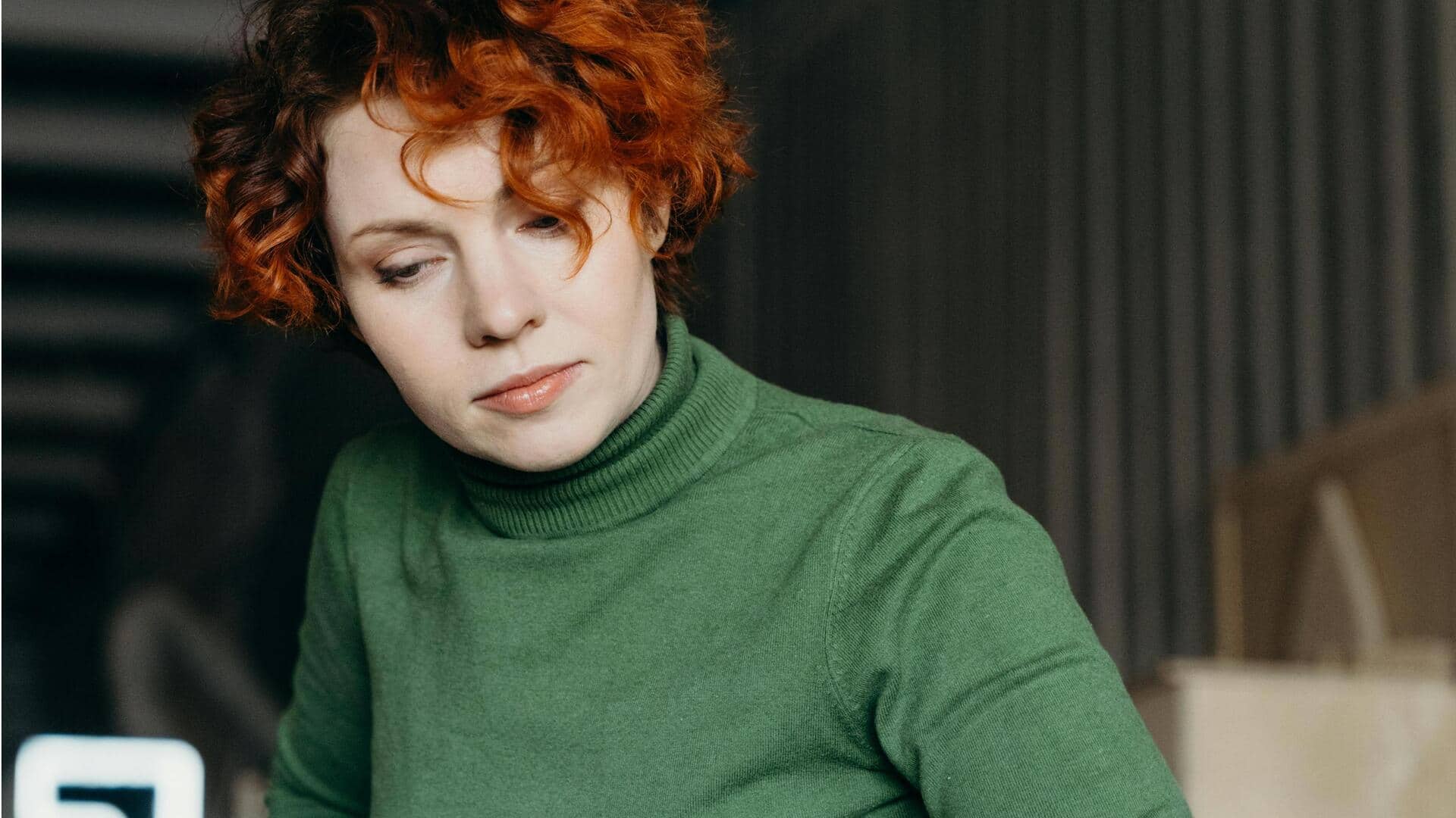 日本の冬ファッションで試したいアーストーン