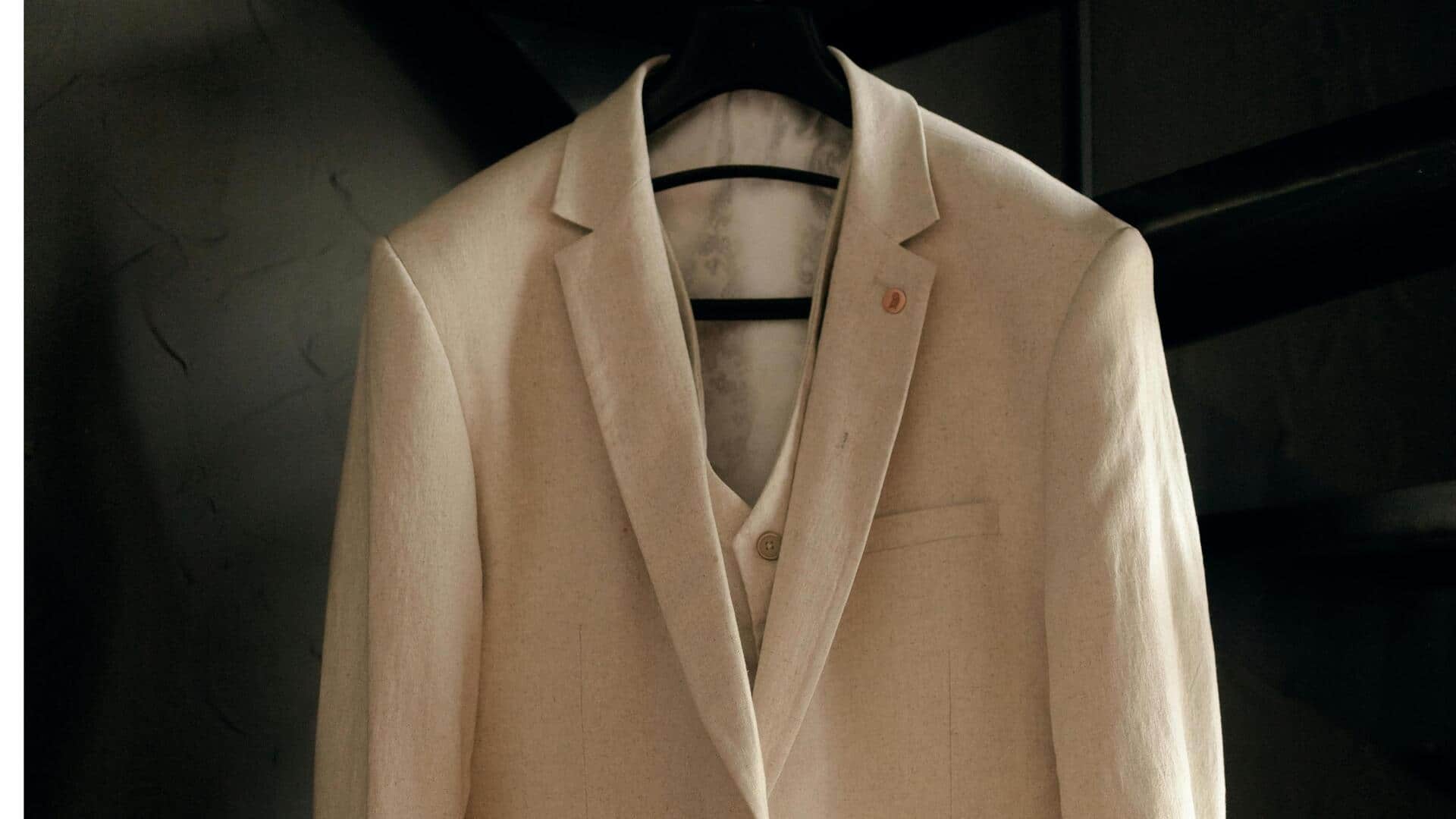 冬のワードローブを変える5つのアーモンドカラー