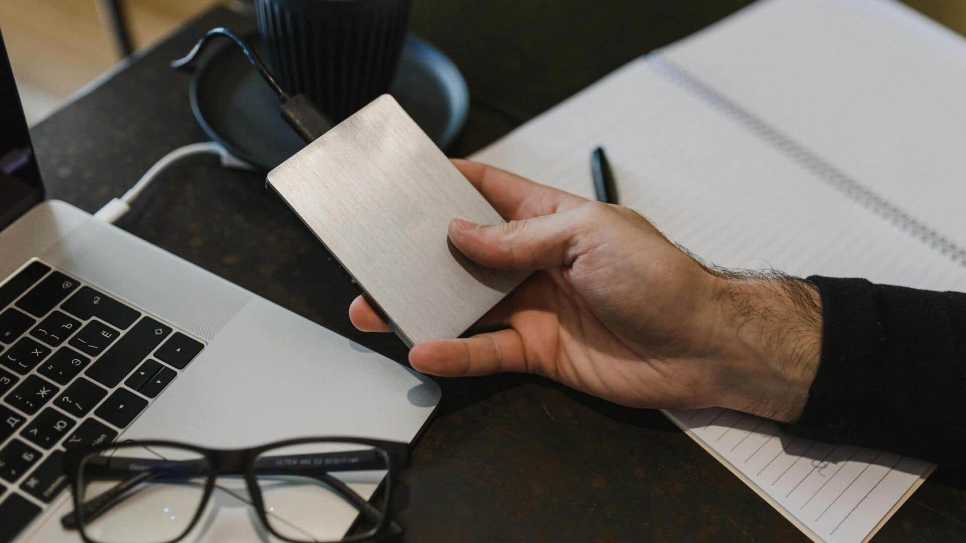 外付けハードドライブからマルウェアを安全に削除する方法