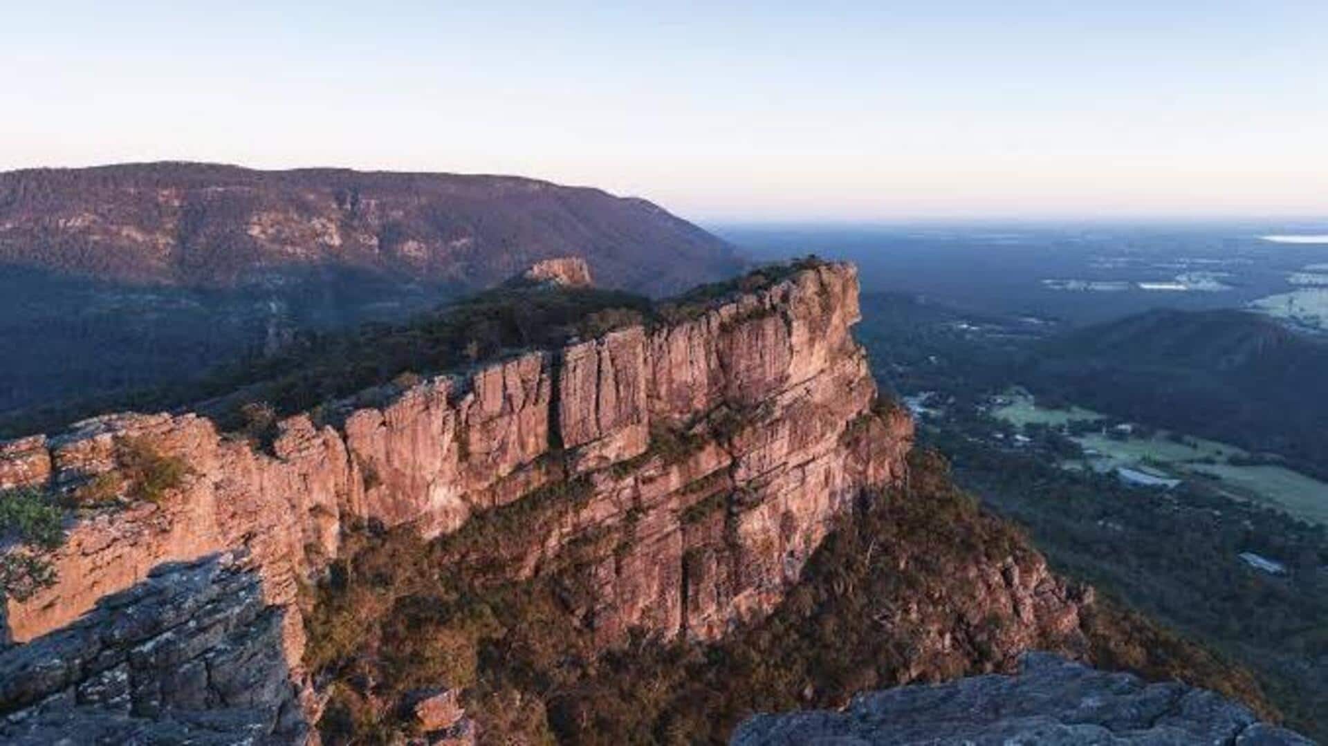 オーストラリアのグランピアンズで山の冒険を楽しむ