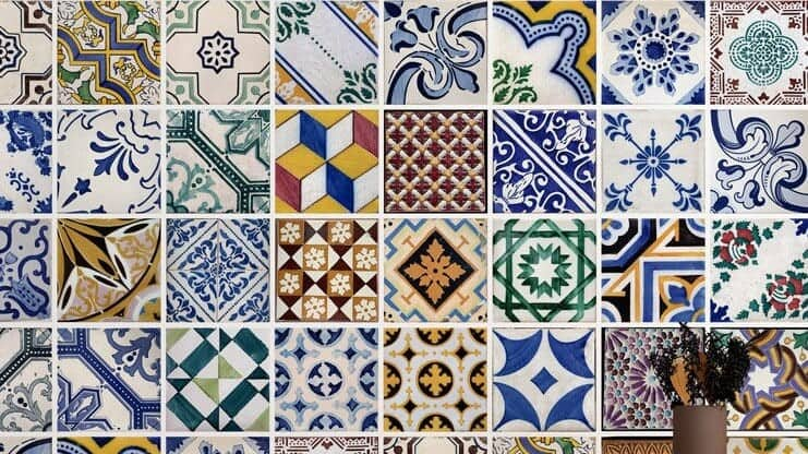 Azulejos: A Tradição Portuguesa Em Tecidos