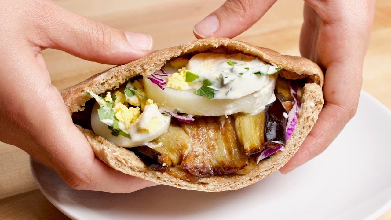 Sabich Bowl De Fusão Portuguesa-Israelense: Guia De Preparação