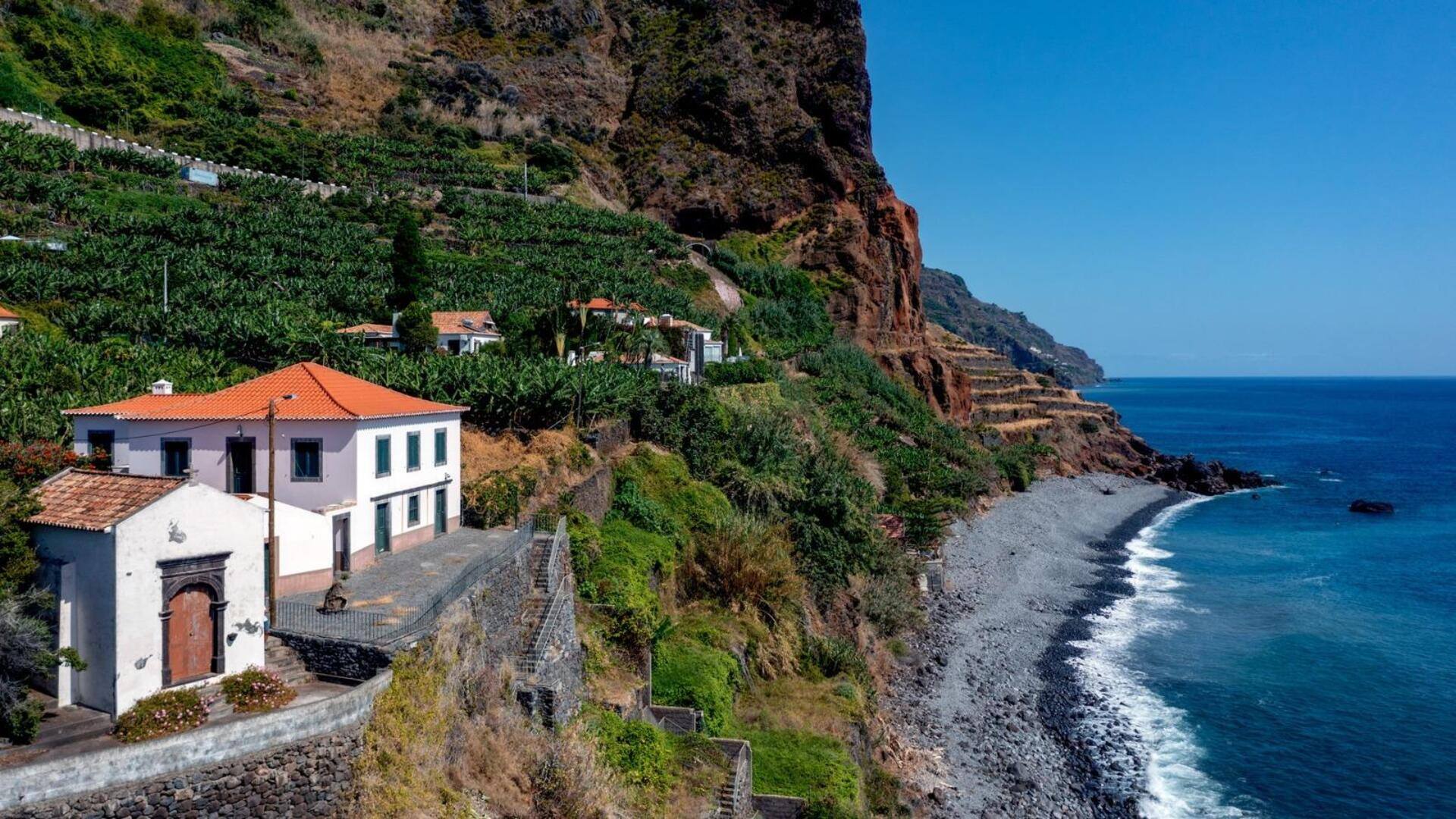 Descubra A Tranquilidade De Ponta Do Sol, Madeira