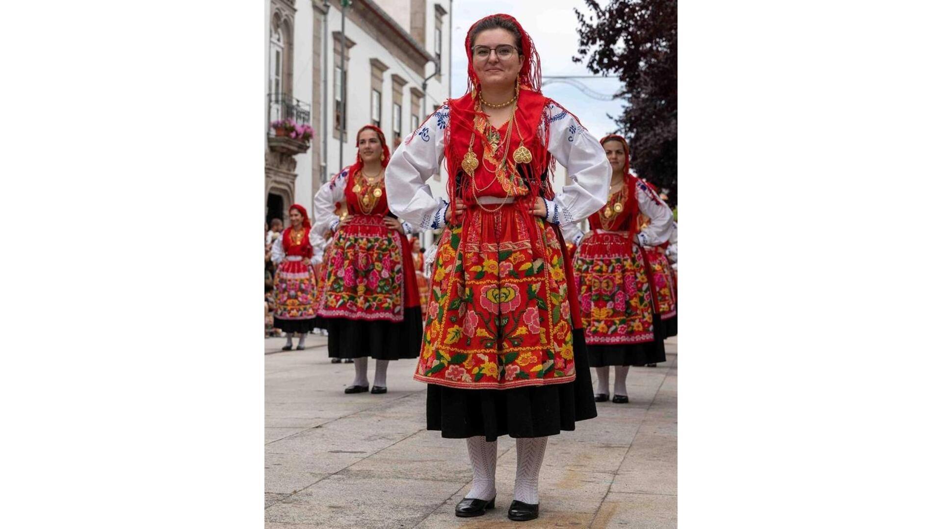 Trajes Tradicionais Do Vale Do Douro