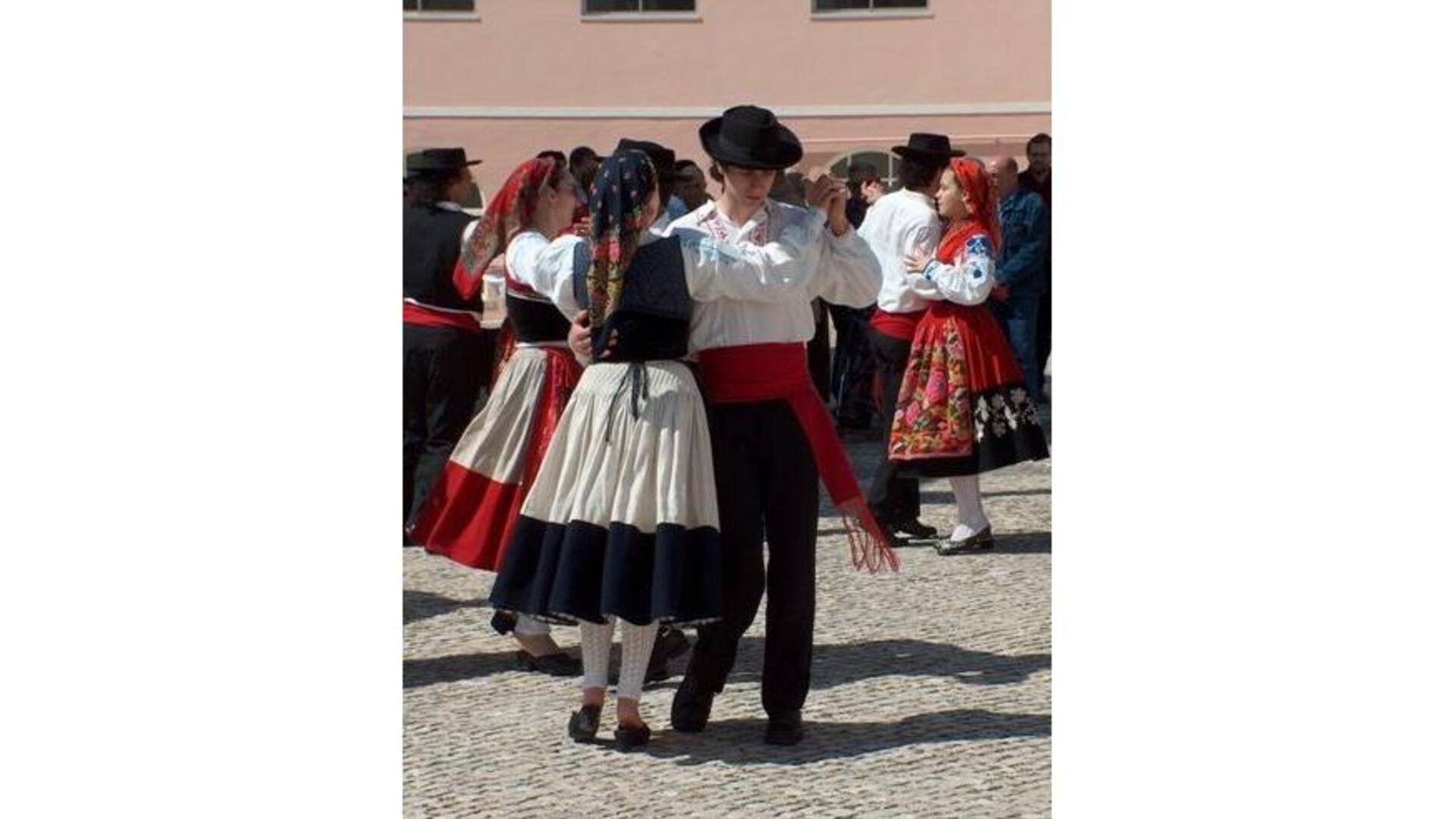 Modernizando O Traje Tradicional Português Para O Inverno