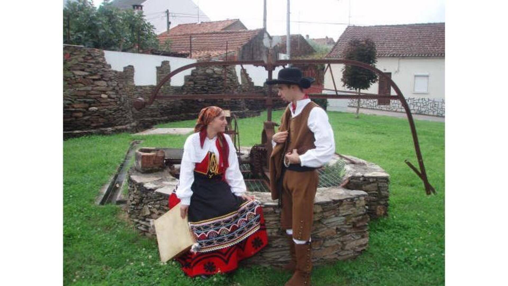 Trajes Tradicionais Da Região Da Beira