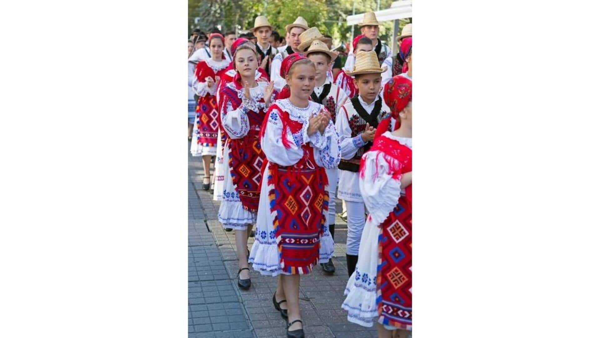 Trajes Tradicionais Da Região Da Valáquia, Romênia