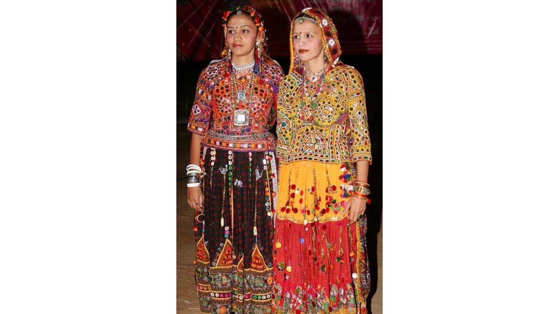 Trajes Tradicionais De Gujarat, Índia