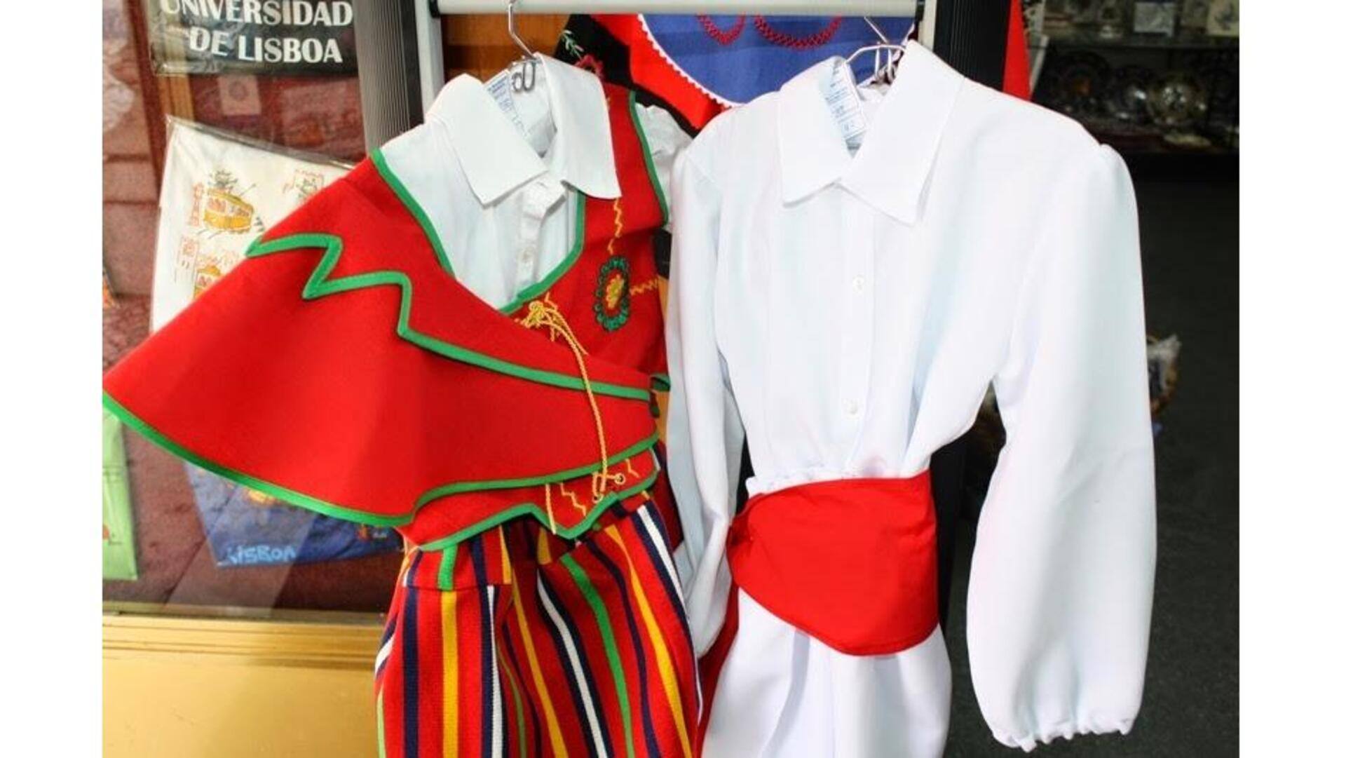 Trajes Tradicionais Da Madeira