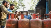 LPG சிலிண்டர் தட்டுப்பாட்டை சமாளிக்க சிலிண்டர் அளவை குறைக்க மத்திய அரசு திட்டம்?