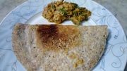 புளிக்கவைத்த கம்பு அப்பங்கள்: ஒரு தெருவோரக் காலை உணவு ஸ்பெஷல்