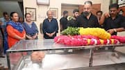 பழம்பெரும் இயக்குநர் சிங்கீதம் சீனிவாச ராவ் மறைவு: நேரில் அஞ்சலி செலுத்திய கமல்ஹாசன்