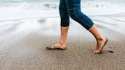 வெறுங்காலில் நடப்பதால் கிடைக்கும் 5 ஆரோக்கிய நன்மைகள்!