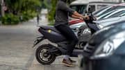 10 நாட்களுக்கு மேல் எலக்ட்ரிக் பைக் ஓட்டாமல் நிறுத்தினால் பேட்டரி டெட் ஆகுமா? உண்மை இதுதான்