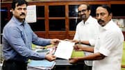 திருச்சி கிழக்கு எம்.எல்.ஏ பதவியை ராஜினாமா செய்தார் முதலமைச்சர் விஜய்; அமைச்சர்கள் நேரில் கடிதம் ஒப்படைப்பு